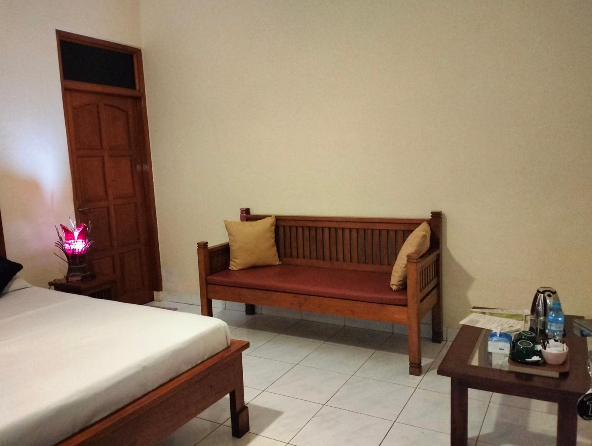 Kaia Lovina Guest House Exterior foto